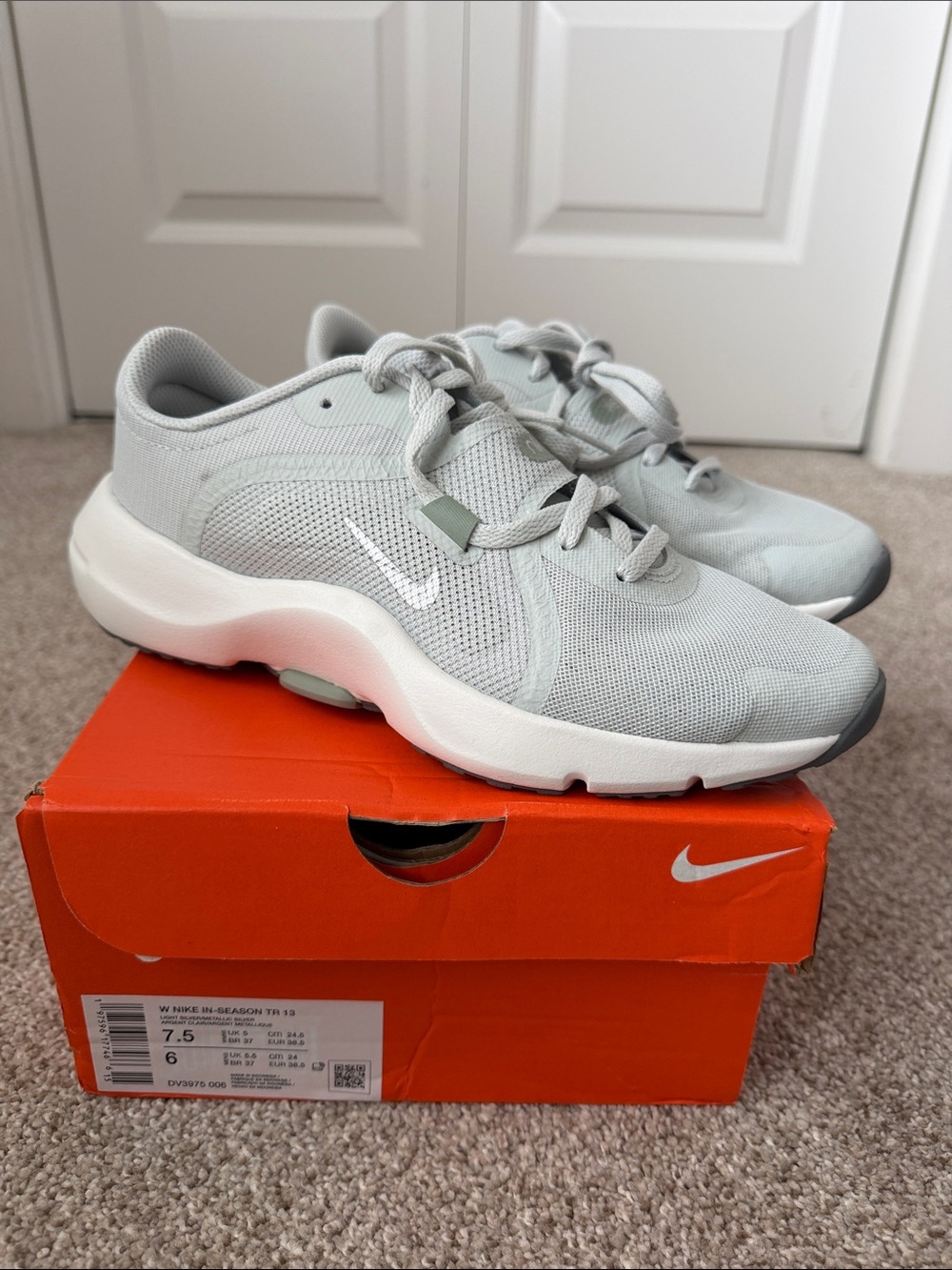 Nike Women’s In-Season TR 13 size 7.5